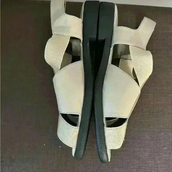 Just comfort women Sandel - Picture 5 of 8